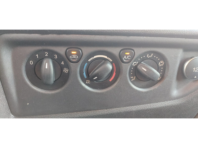 Ford Transit 2.2 TDCI  клима - автомобили, коли, обяви за нови и употребявани 15