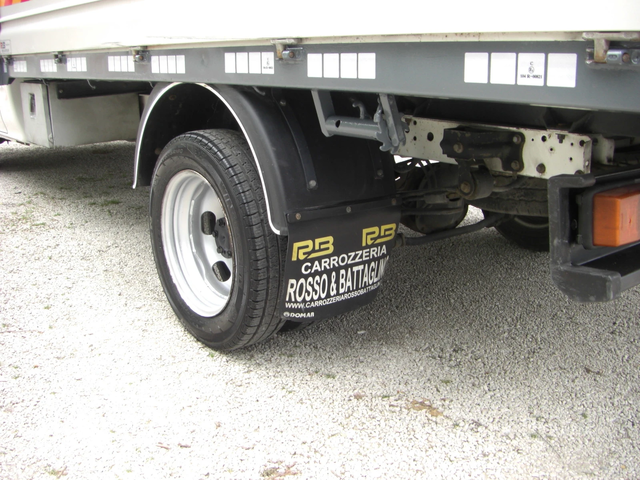 Ford Transit 2.4TDCI - автомобили, коли, обяви за нови и употребявани 15