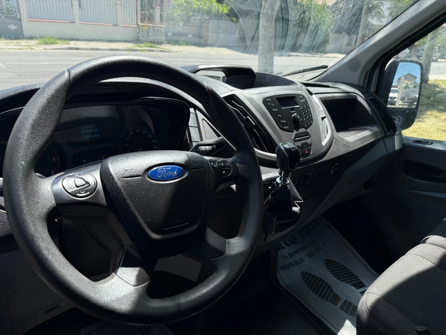Ford Transit 2.2 DIESEL AUSTRIA - автомобили, коли, обяви за нови и употребявани 8