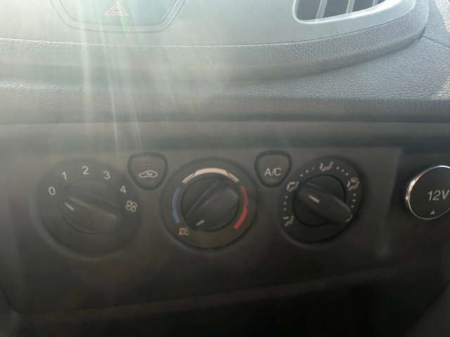 Ford Transit 2.2 - автомобили, коли, обяви за нови и употребявани 7