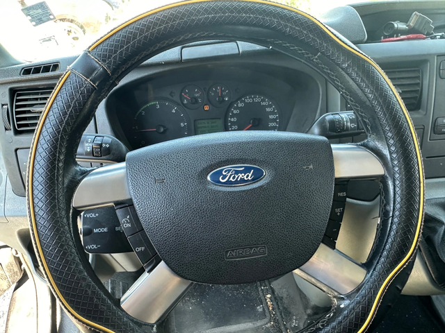 Ford Transit 2.2 - автомобили, коли, обяви за нови и употребявани 8