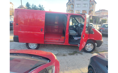 ford-transit - 3