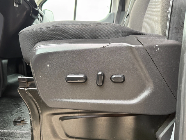 Ford Transit 2.2TDCI Климатик L2H2 - автомобили, коли, обяви за нови и употребявани 15