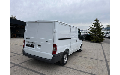ford-transit - 4