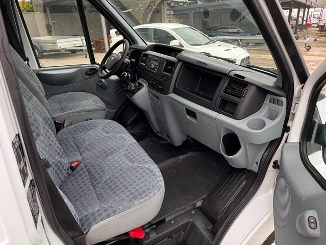 Ford Transit 2.2TDCI Климатик L1H1 - автомобили, коли, обяви за нови и употребявани 6