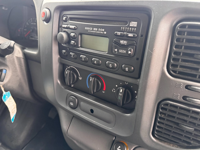 Ford Transit 85T280 9-местен Клима - автомобили, коли, обяви за нови и употребявани 9