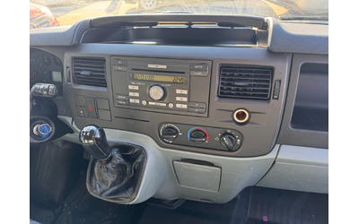 Ford Transit 6-местен Климатик L1H1 - автомобили, коли, обяви за нови и употребявани 9