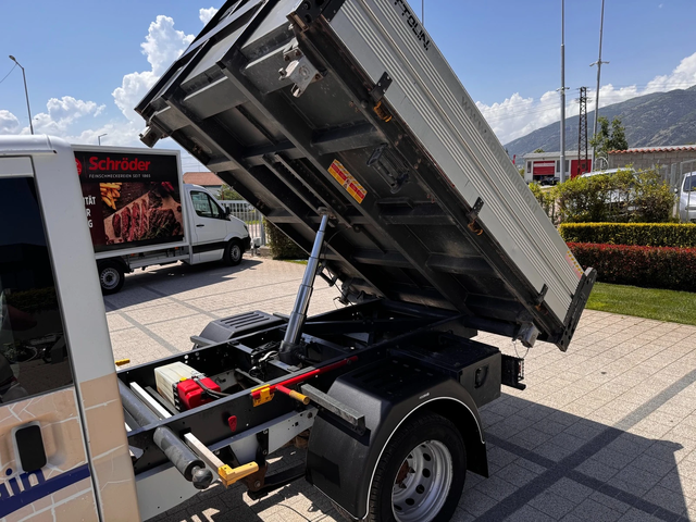 Ford Transit 2.4TDCI до 3, 5т. 6-местен - автомобили, коли, обяви за нови и употребявани 3