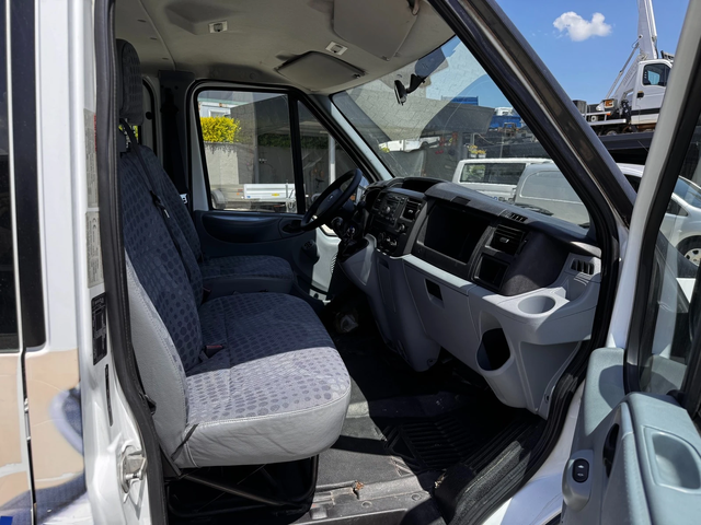 Ford Transit 2.4TDCI до 3, 5т. 6-местен - автомобили, коли, обяви за нови и употребявани 7