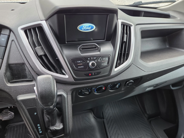 Ford Transit 2.0 TDCi, Хладилен, Евро 6, Климатик, Автомат - автомобили, коли, обяви за нови и употребявани 11