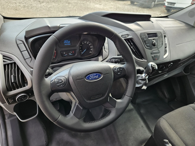 Ford Transit 2.2 TDCi, 6 местен , климатик - автомобили, коли, обяви за нови и употребявани 9