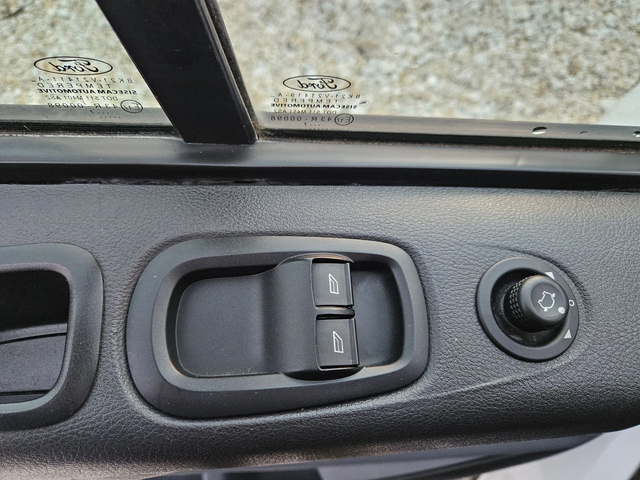 Ford Transit CUSTOM Товаропътнически - автомобили, коли, обяви за нови и употребявани 11