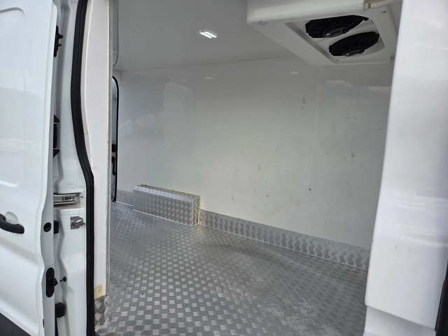 Ford Transit Хладилен, Климатик, Автомат, ЕВРО 6 - автомобили, коли, обяви за нови и употребявани 13