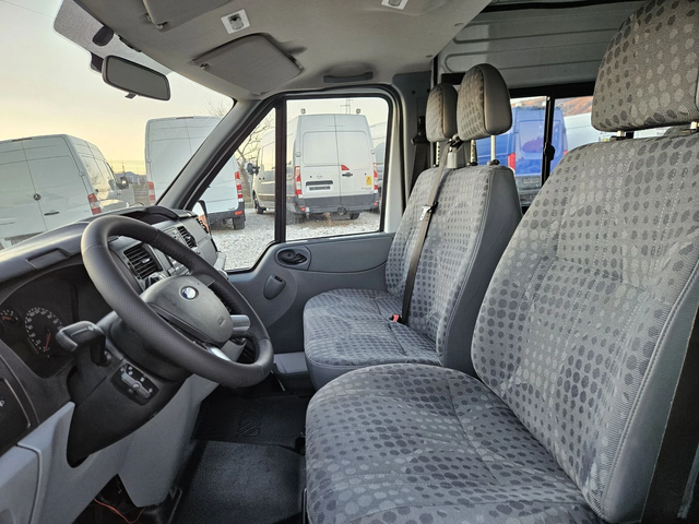 Ford Transit 2.4 TDCi, 4x4, Клима, 5местен - автомобили, коли, обяви за нови и употребявани 8