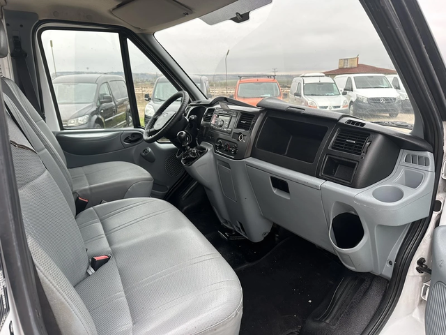Ford Transit - автомобили, коли, обяви за нови и употребявани 9