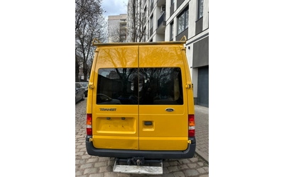ford-transit - 4