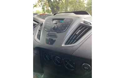Ford Transit Custom 2.2TDCi - автомобили, коли, обяви за нови и употребявани 10