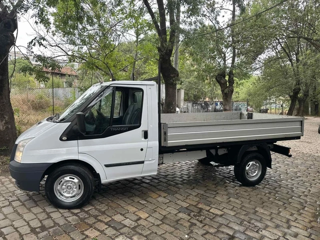 Ford Transit 2.4TDCi - автомобили, коли, обяви за нови и употребявани 2