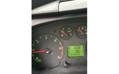 Ford Transit 2.4TDCi - автомобили, коли, обяви за нови и употребявани 6