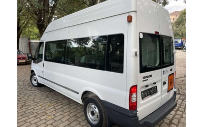 ford-transit - 1
