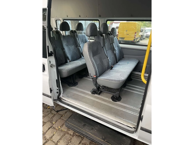 Ford Transit 2.2TDi - автомобили, коли, обяви за нови и употребявани 9