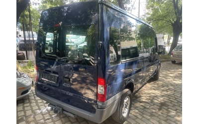 ford-transit - 3
