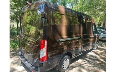 ford-transit - 4