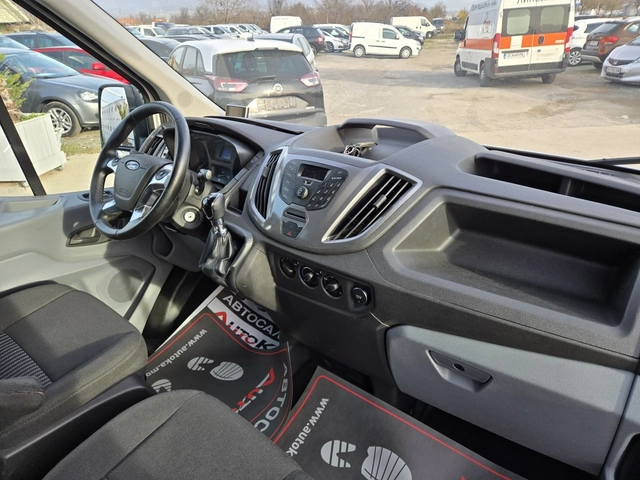 Ford Transit 2.2TDCI-155кс= 9МЕСТА+ ТОВАРНО ОТДЕЛЕНИЕ= КЛИМАТИК - автомобили, коли, обяви за нови и употребявани 11