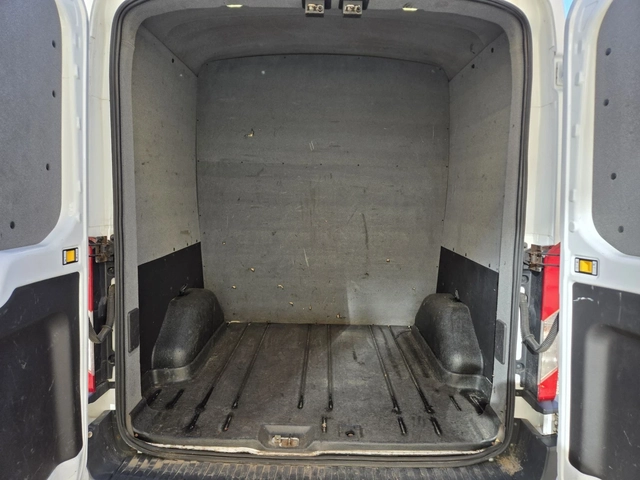 Ford Transit 2.2TDCI-155кс= 9МЕСТА+ ТОВАРНО ОТДЕЛЕНИЕ= КЛИМАТИК - автомобили, коли, обяви за нови и употребявани 9
