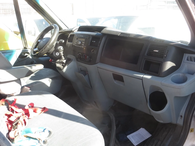 Ford Transit 2, 2 TDCI МАКСИ ТРЕНД ИЗПЪЛНЕНИЕ - автомобили, коли, обяви за нови и употребявани 7
