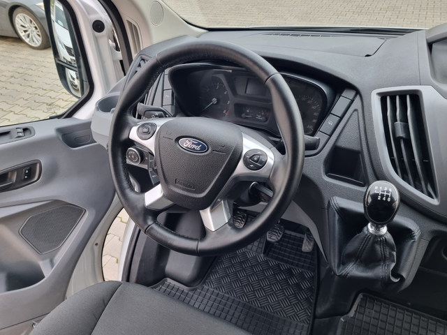 Ford Transit Connect 2.0TDCi-131ps 2018г. ОБСЛУЖЕН= КАТО НОВ! - автомобили, коли, обяви за нови и употребявани 17