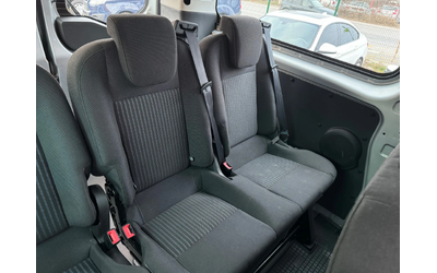 Ford Transit Connect 8+1 CUSTOM - автомобили, коли, обяви за нови и употребявани 10