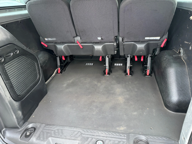 Ford Transit Connect 8+1 CUSTOM - автомобили, коли, обяви за нови и употребявани 13