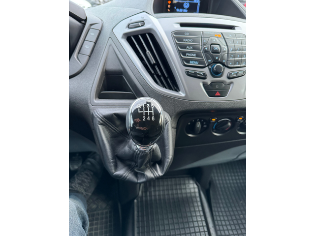 Ford Transit Connect 8+1 CUSTOM - автомобили, коли, обяви за нови и употребявани 8