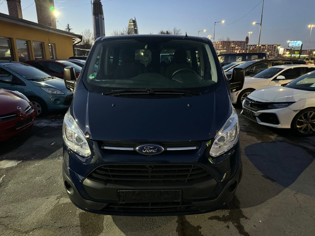 Ford Transit Connect 8+1 CUSTOM - автомобили, коли, обяви за нови и употребявани 0