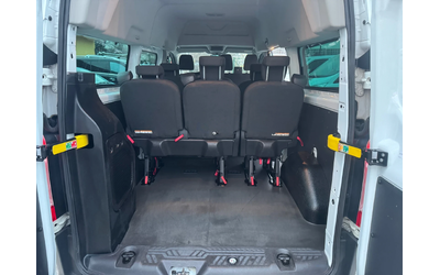 Ford Transit Connect Custom 8+1 - автомобили, коли, обяви за нови и употребявани 8
