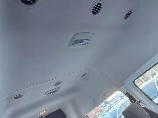 Ford Transit Connect Custom 8+1 - автомобили, коли, обяви за нови и употребявани 6