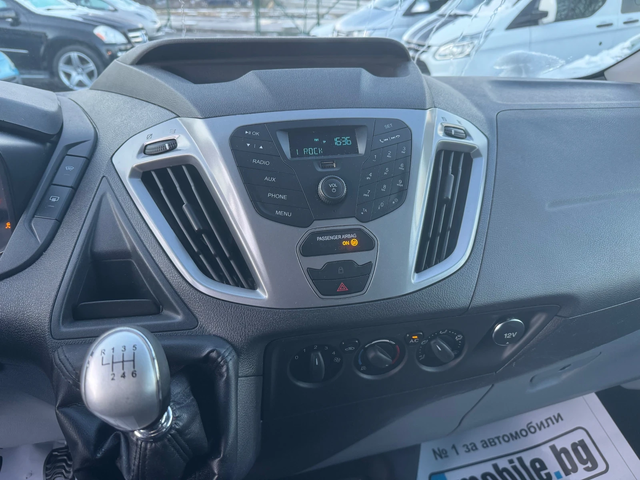 Ford Transit Connect Custom 8+1 - автомобили, коли, обяви за нови и употребявани 8