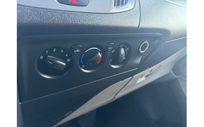 Ford Transit Connect Custom 8+1 - автомобили, коли, обяви за нови и употребявани 10