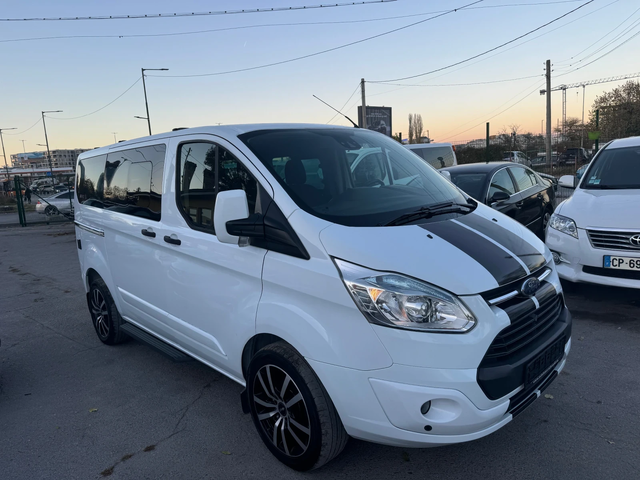 Ford Transit Connect Custom 8+1 - автомобили, коли, обяви за нови и употребявани 2