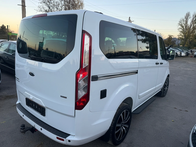 Ford Transit Connect Custom 8+1 - автомобили, коли, обяви за нови и употребявани 5