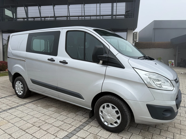 Ford Transit Custom 2.0TDCI Климатик L1H1 Euro 6 - автомобили, коли, обяви за нови и употребявани 1