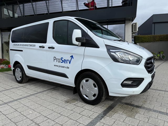 Ford Transit Custom 2.0TDCI 9-местен 2хКлима Euro 6 - автомобили, коли, обяви за нови и употребявани 1