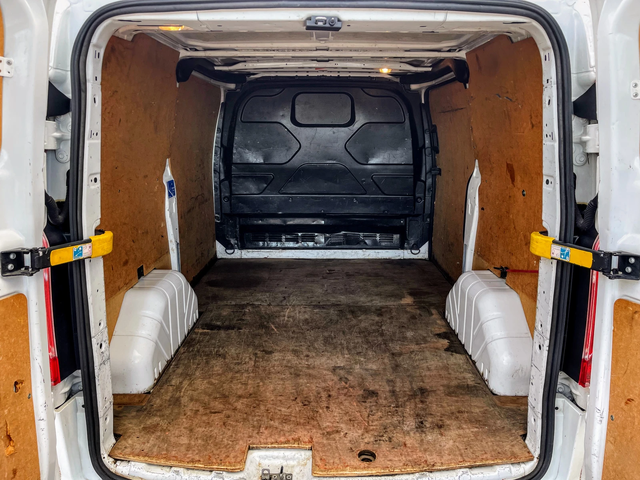 Ford Transit Custom 2.0 TDCI - автомобили, коли, обяви за нови и употребявани 12