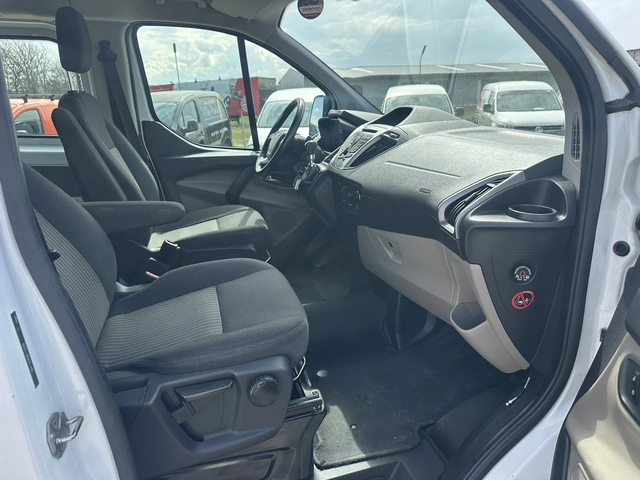 Ford Transit Custom - автомобили, коли, обяви за нови и употребявани 7
