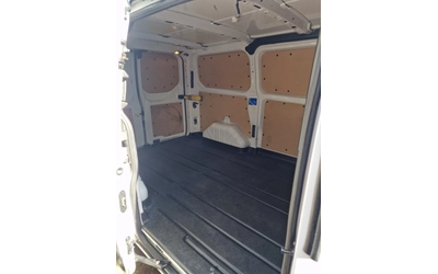 Ford Transit Custom 2.0TDCi - автомобили, коли, обяви за нови и употребявани 8