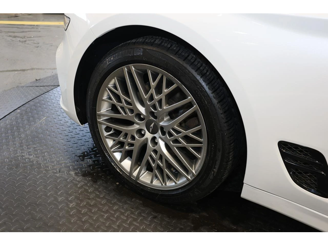 Genesis G70 2.0T AWD - SUNROOF| NAVI| CAMERA| BLINDSPOT| LANEK - автомобили, коли, обяви за нови и употребявани 5