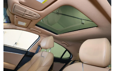 Genesis G70 2.0T AWD - SUNROOF| NAVI| CAMERA| BLINDSPOT| LANEK - автомобили, коли, обяви за нови и употребявани 9