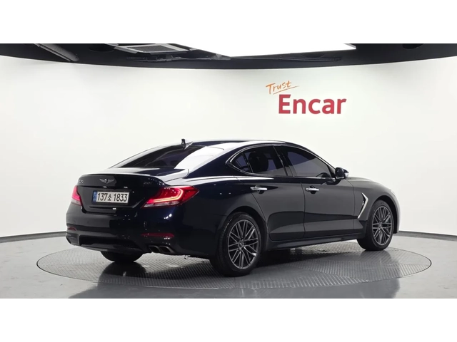 Genesis G70 КОЖЕН САЛОН / ПОДГРЕВ / КАМЕРА - автомобили, коли, обяви за нови и употребявани 1