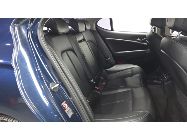 Genesis G70 КОЖЕН САЛОН / ПОДГРЕВ / КАМЕРА - автомобили, коли, обяви за нови и употребявани 7